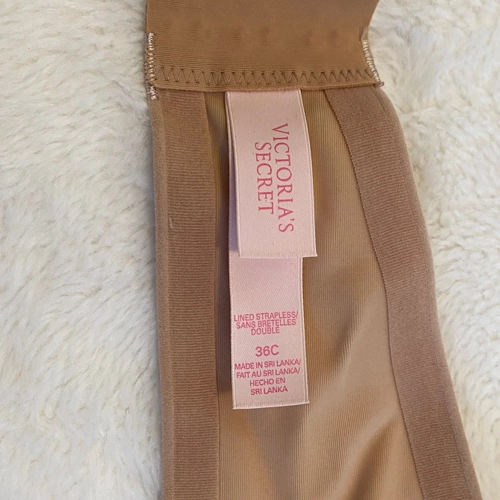 Victoria's Secret Strapless Nude Bra - 36C - EUC - Picture 4 of 7